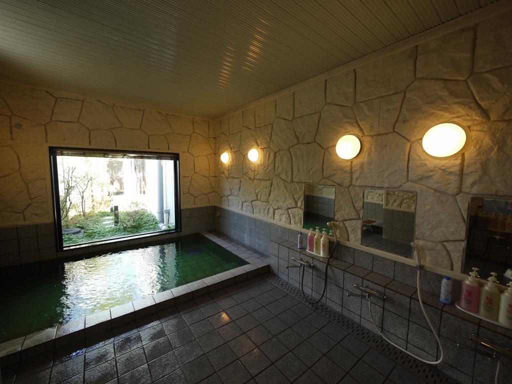 Hotel Route-Inn Court Uenohara Екстер'єр фото